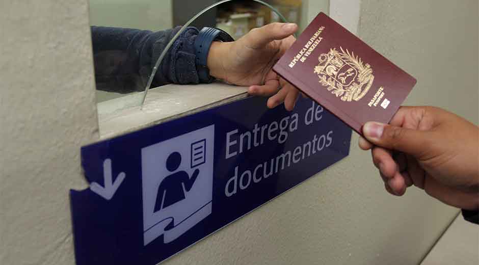 Nueva jornada de entrega de pasaportes