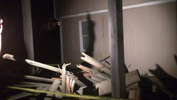 Una mujer resultó herida tras el desplome de un balcón desde un sexto piso, al sur de Cali.