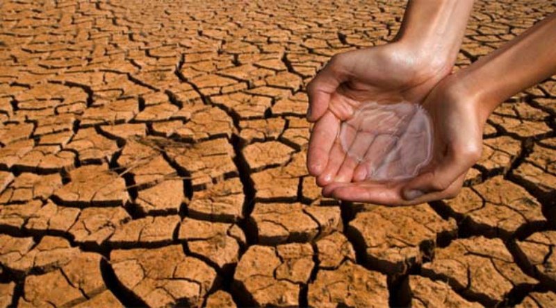 Más de 300 municipios en peligro de desabastecimiento de agua, según Ministro de Vivienda.