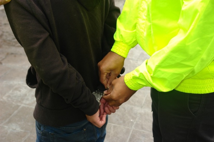 En Bogotá y Cali fueron capturados dos hombres extranjeros  con circular roja de la interpol