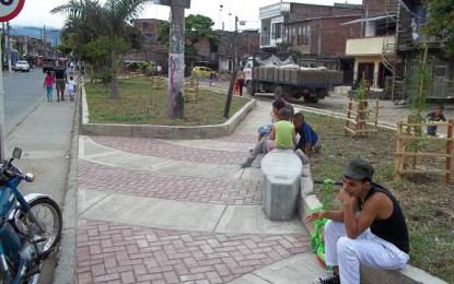 Habitantes del Poblado II exigen al alcalde y políticos de turno que cumplan las promesas hechas durante campañas electorales