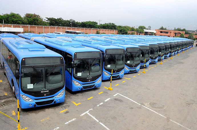 Preocupados propietarios de talleres por construccion de corredor para buses del MIO