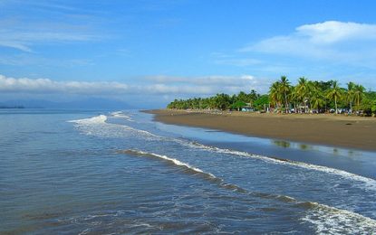 Se cree que fuertes oleadas se estarían presentando en el litoral pacífico