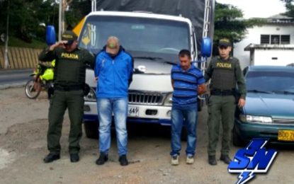 Fueron capturadas dos personas que habrían amarrado, retenido y posteriormente abandonado a un conductor de un camión