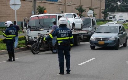 Por infracciones de tránsito 107 vehículos y motocicletas han sido inmovilizados