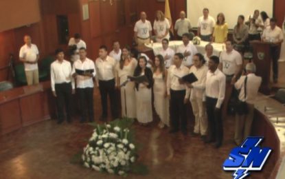 32 asambleas departamentales realizaron acto de apoyo al acuerdo de paz