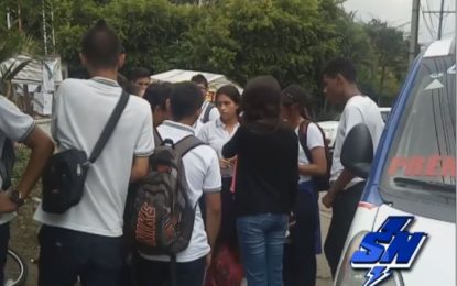 Estudiantes preocupados por incumplimiento del sector educativo