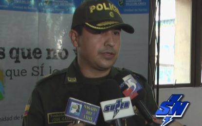 policías capturados por ser escoltas de camiones con licor adulterado