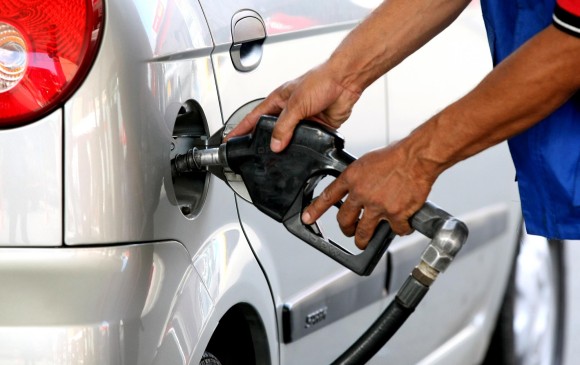 No disminuirán ingresos a departamentos por sobretasa a la gasolina