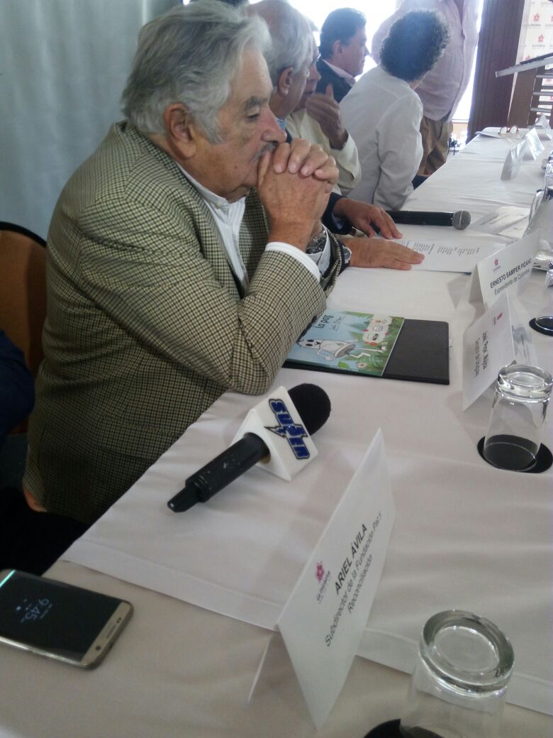Con presencia de Pepe Mujica se instaló en Cali Comisión de seguimiento a acuerdos de Paz