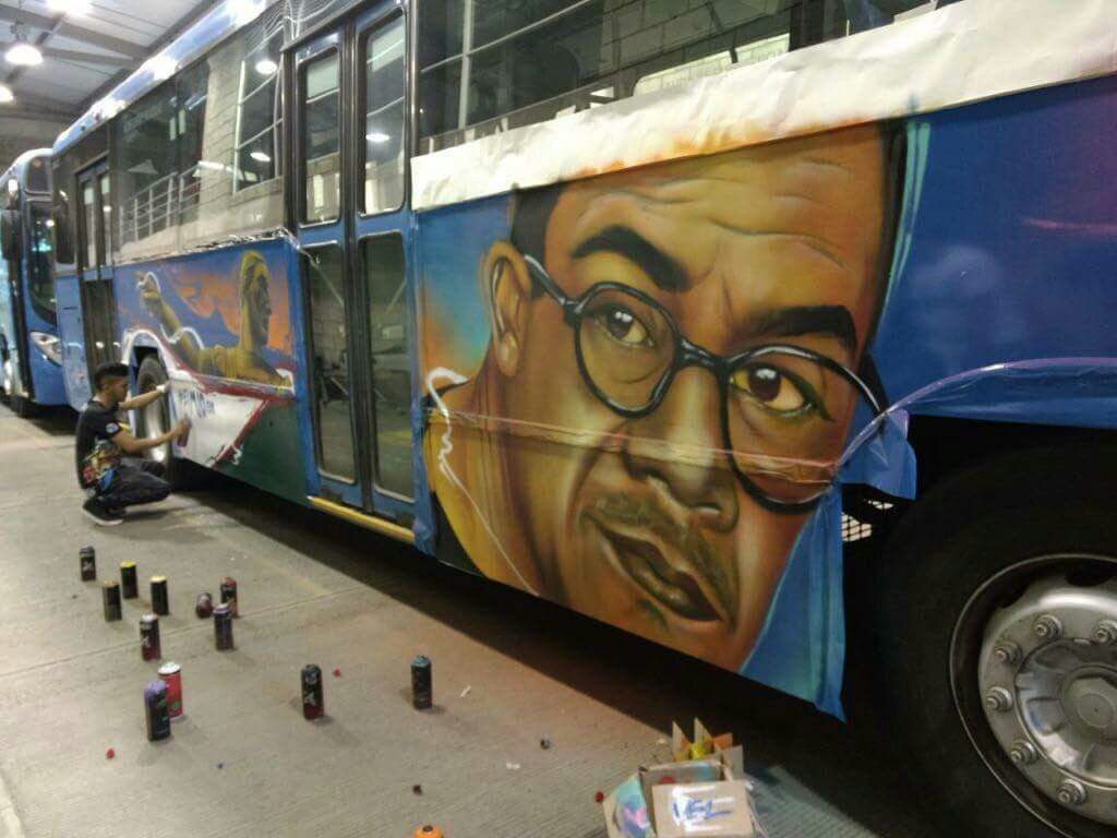 ‘Bus Arte’, articulados del MIO llenos de color transitan por las calles de Cali
