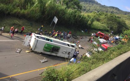 Tragedia en la vía Buga- Yotoco, accidente de bus cobró la vida de 9 personas