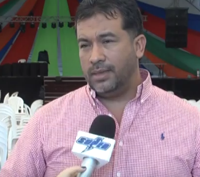 Continúa rifi-rafe por corte de servicios públicos en La Carpa la 50