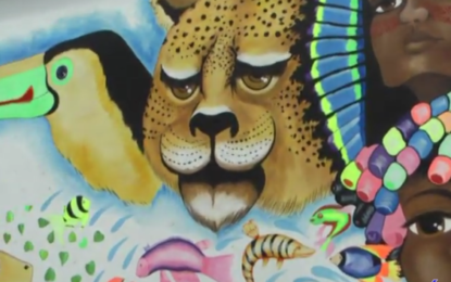 Con expresión artística en mural de Cali incentivan el cuidado al medio ambiente