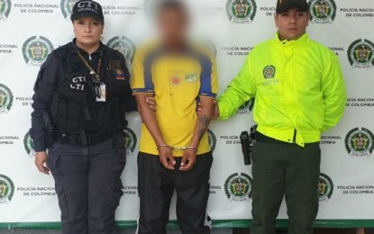 Menor aceptó cargos por homicidio de hincha de fútbol