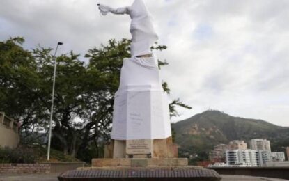 Polémica por propuesta que busca reubicar estatua de San Antonio