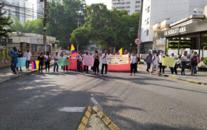 Bloqueo de vías y congestión vehicular dejó plantón en la Portada al Mar