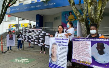 Familiares de víctimas del Paro Nacional rechazaron felicitaciones de la embajada de EE.UU a la Policía Nacional