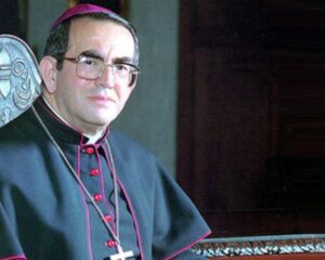 Hoy se conmemoran 20 años del asesinato de Monseñor Isaías Duarte Cancino.