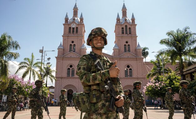 Ejército acompañará las vías del Valle en Semana Santa