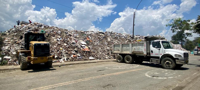 Más de 14 mil toneladas de escombros han sido retirados de la escombrera de la 50 en Cali
