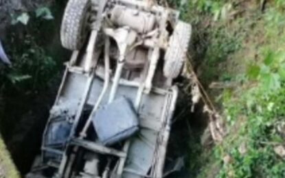 Fatal accidente un campero con estudiantes cayó a una quebrada