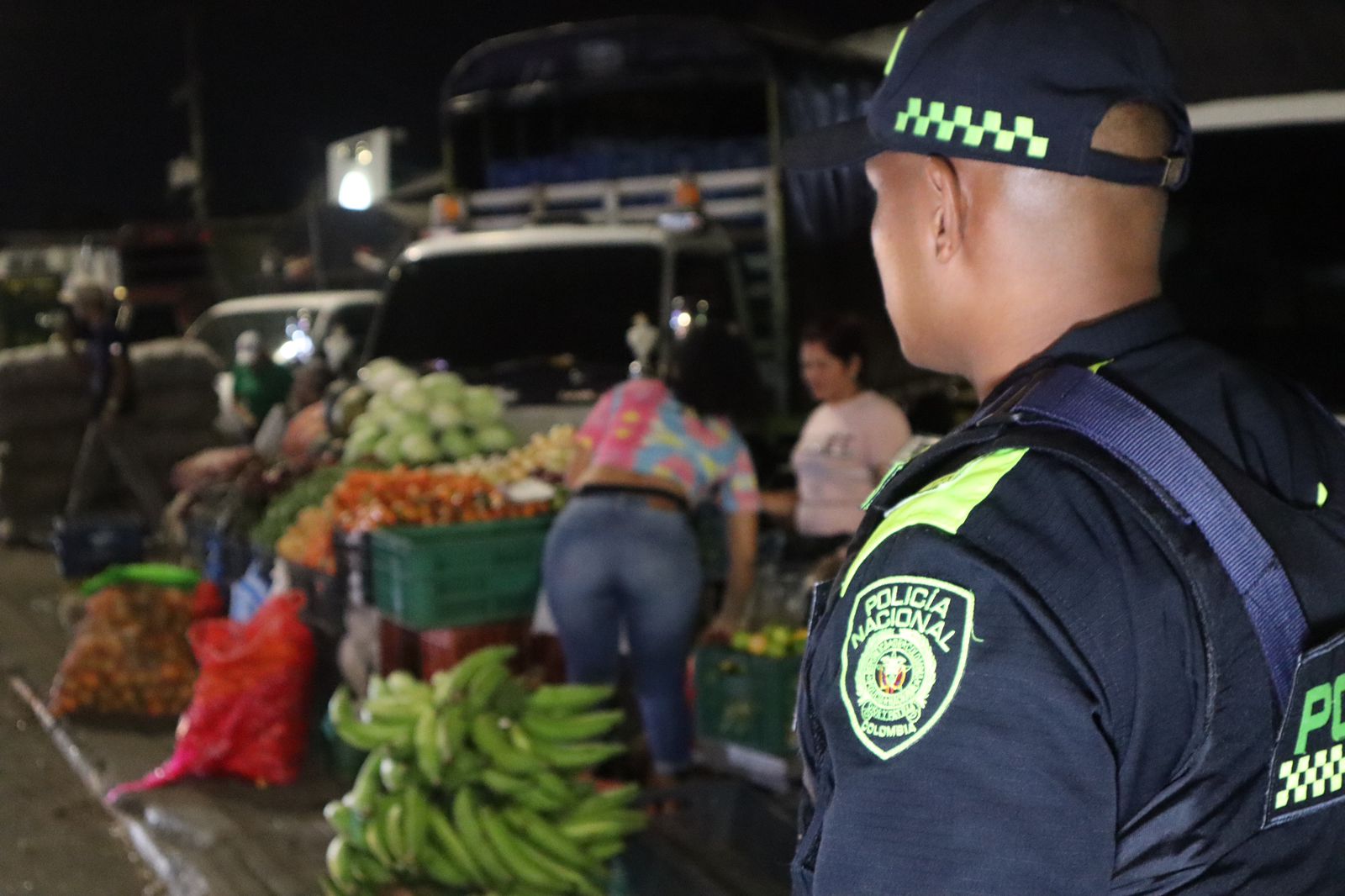 Operativos de control en la galería Santa Elena