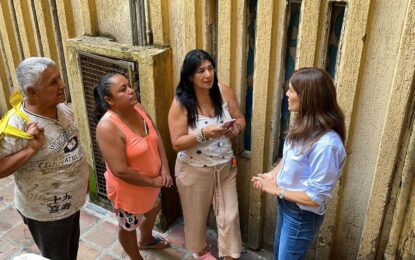 Secretaria de vivienda visito apartamentos en riesgo de colapso