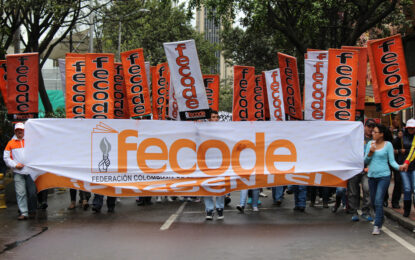 Continua la protesta de maestros en Cali por la ley estatutaria