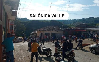 Doble atentado terrorista en Riofrío, centro del Valle