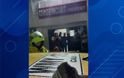 Jacob llegó a este mundo en un taxi, policías ayudaron en el parto