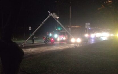 Derriban dos cámaras de fotomulta en el sur de Cali con explosivos