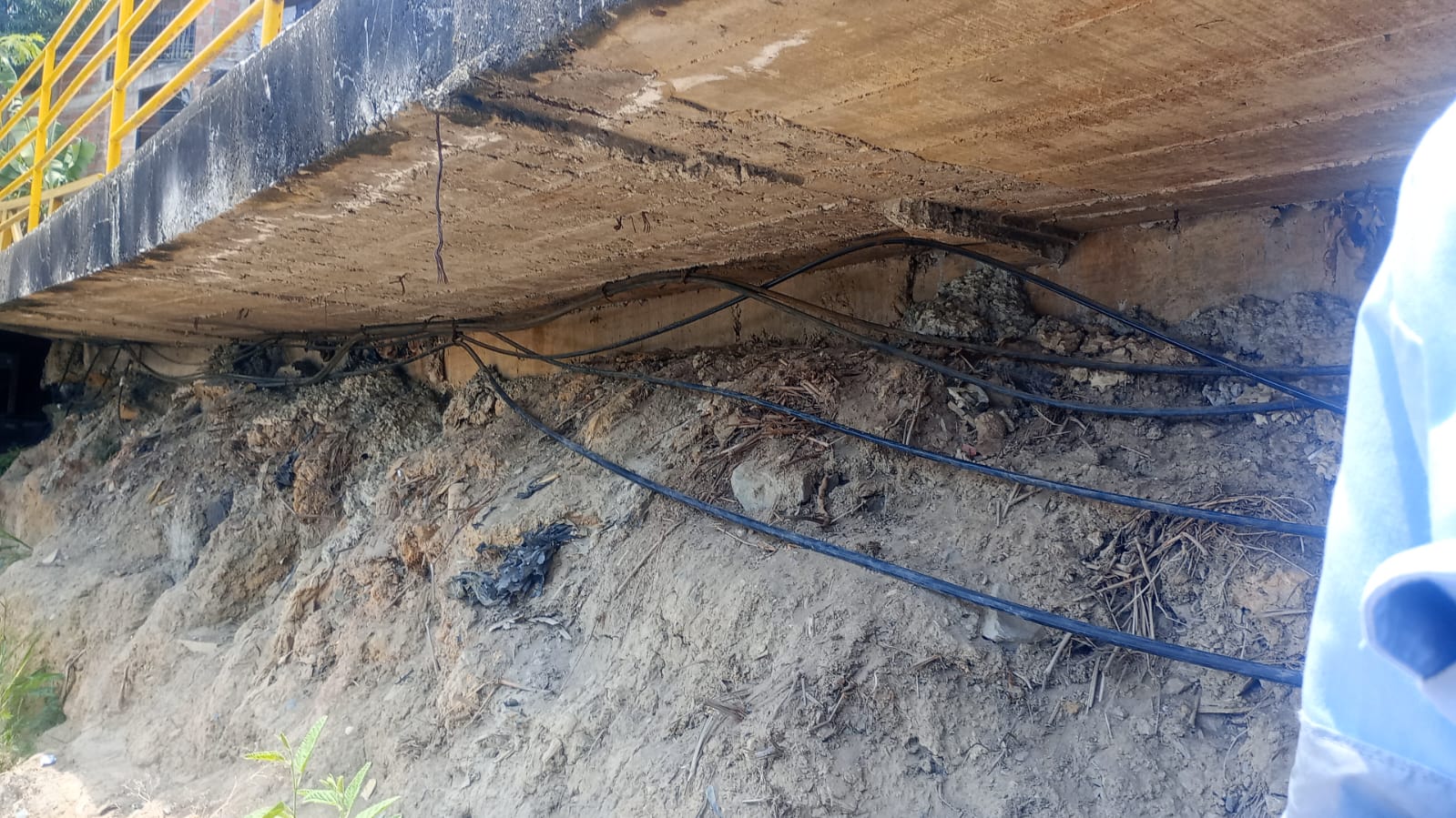 EMCALI descubrió conexiones ilegales de agua en Cali: pérdidas millonarias y negocios involucrados