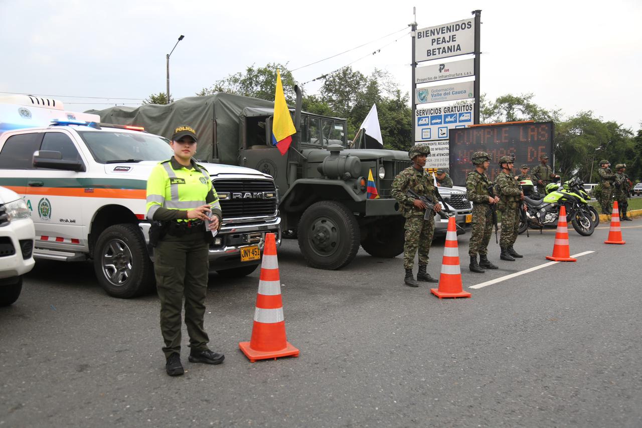 Más de 400 uniformados custodiarán las vías del Valle durante el receso escolar