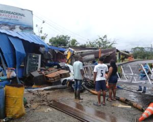 Menor de 12 años murió tras desplome de pluma grúa en la vía a Buenaventura