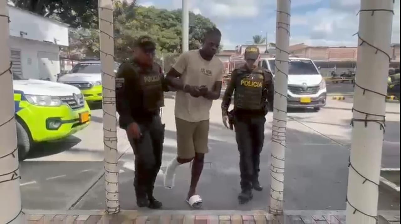 Capturan a presunto cabecilla urbano que hacía inteligencia contra la Policía en Palmira