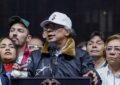 Petro llama “HP” a Uribe en plaza pública y desata nueva polémica política