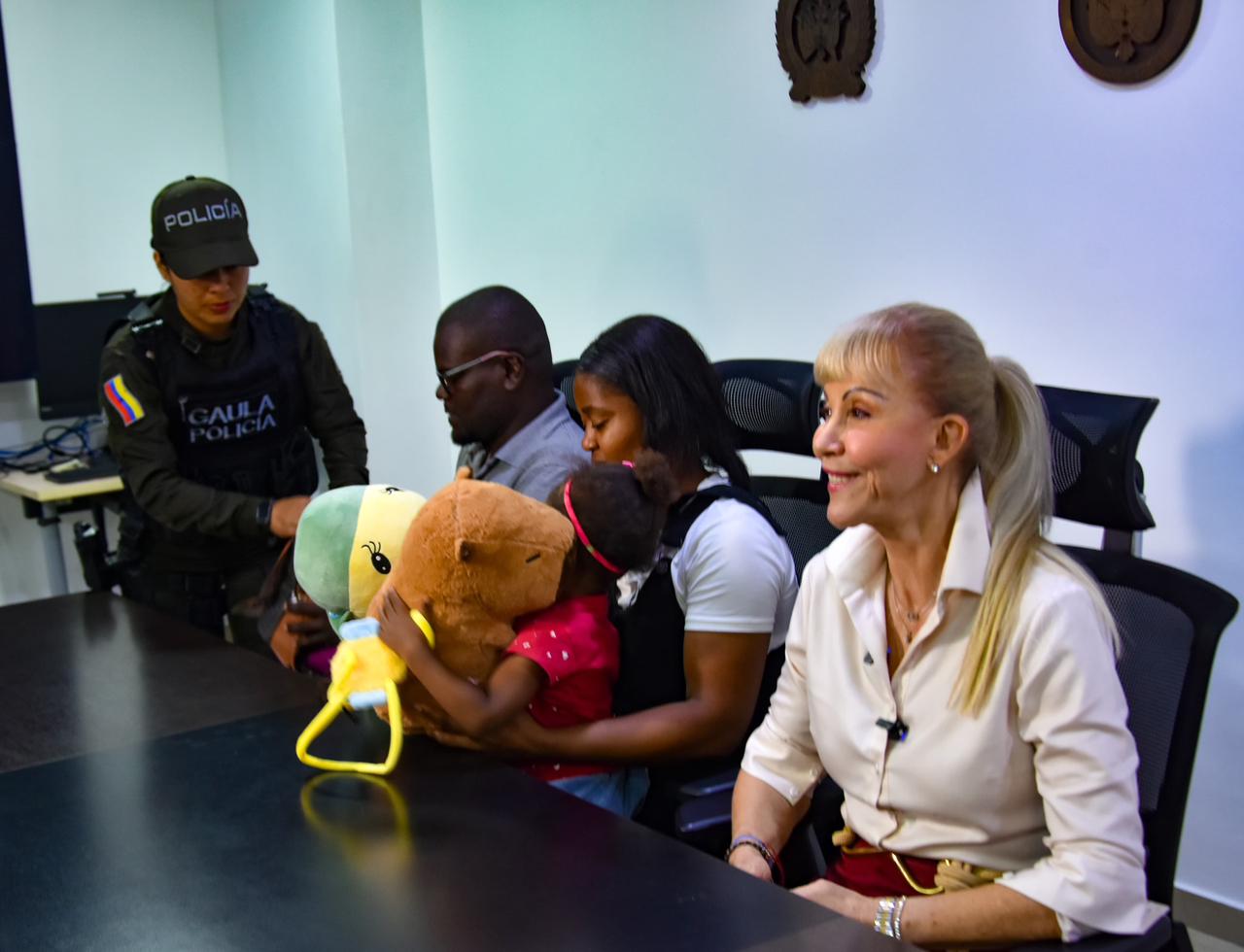 Rápida reacción institucional permitió rescatar sana y salva a una menor de dos años