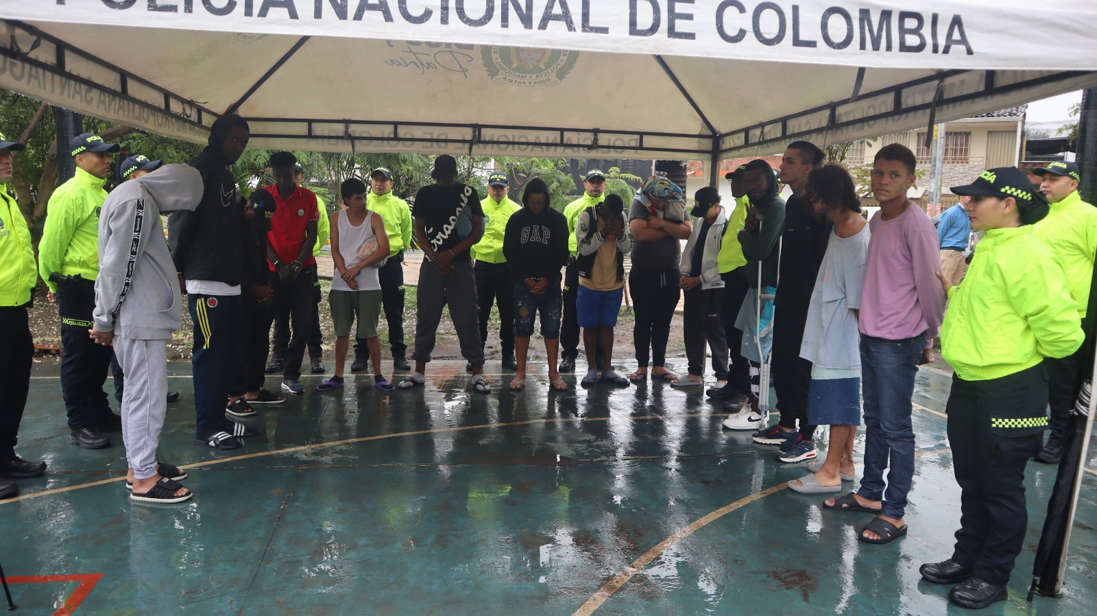 Cayeron ‘Los Calabria’ y ‘Los Yakuza’, dos redes que operaban cerca de colegios y parques