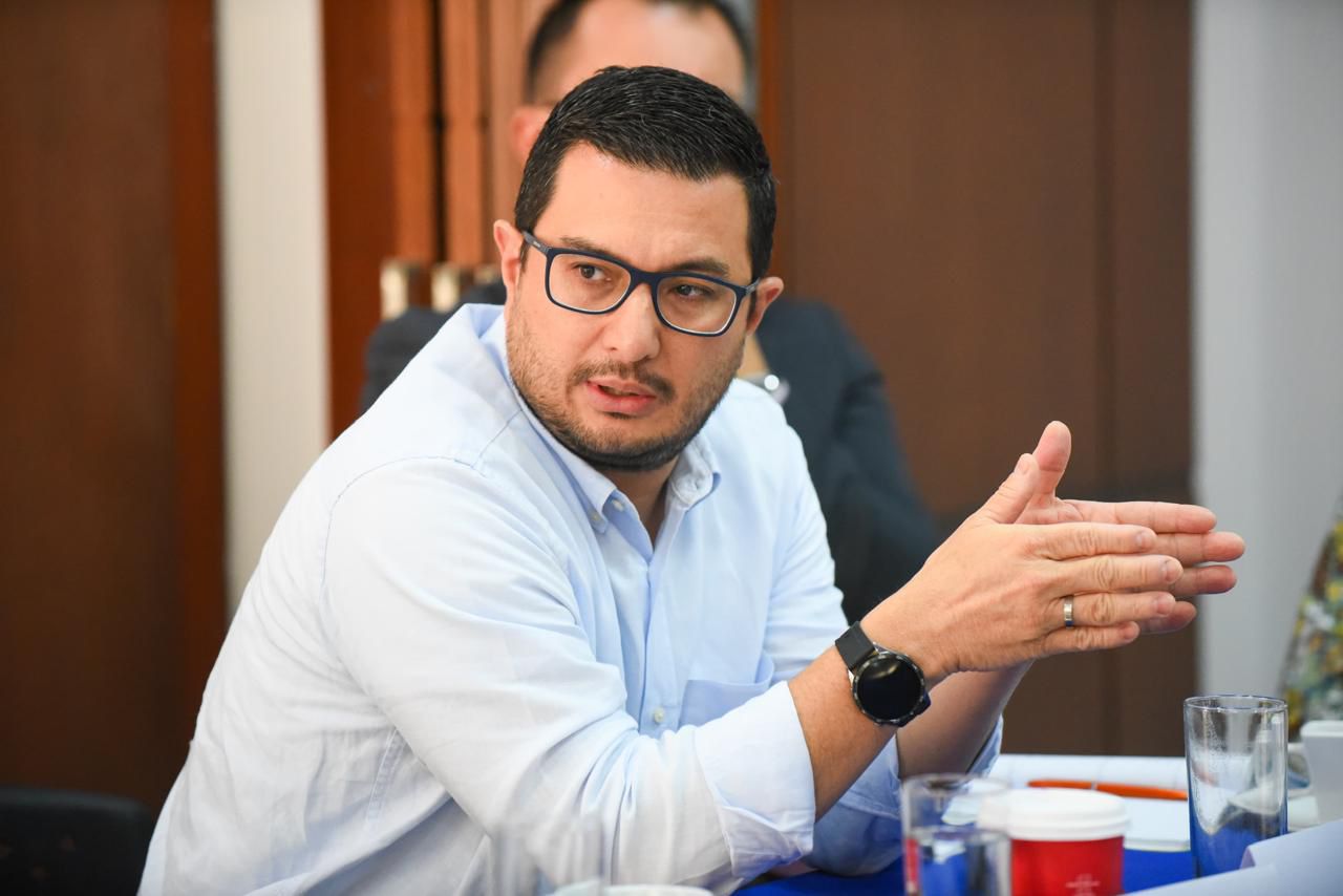 Procuraduría levantó suspensión provisional al director de la UAESP, Diego Hau