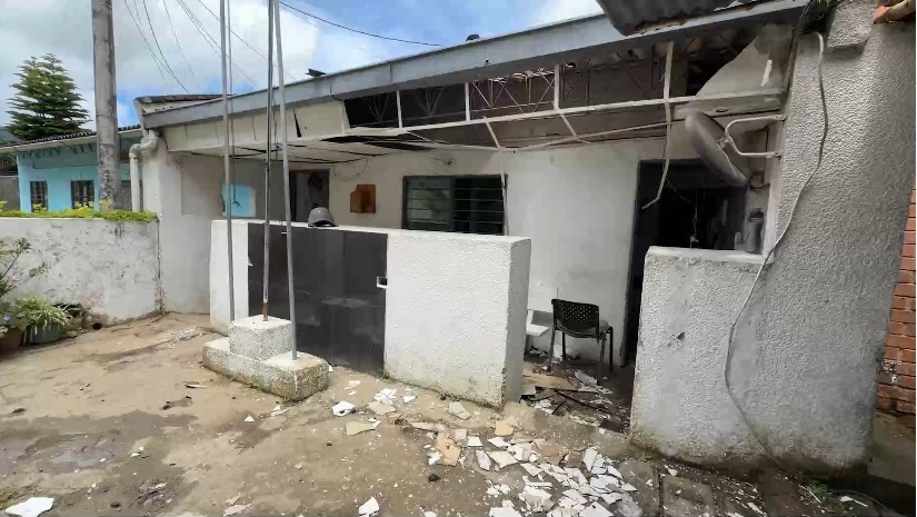 Ataque con drones explosivos contra estación de Policía en El Queremal no dejó heridos, pero sí daños en viviendas