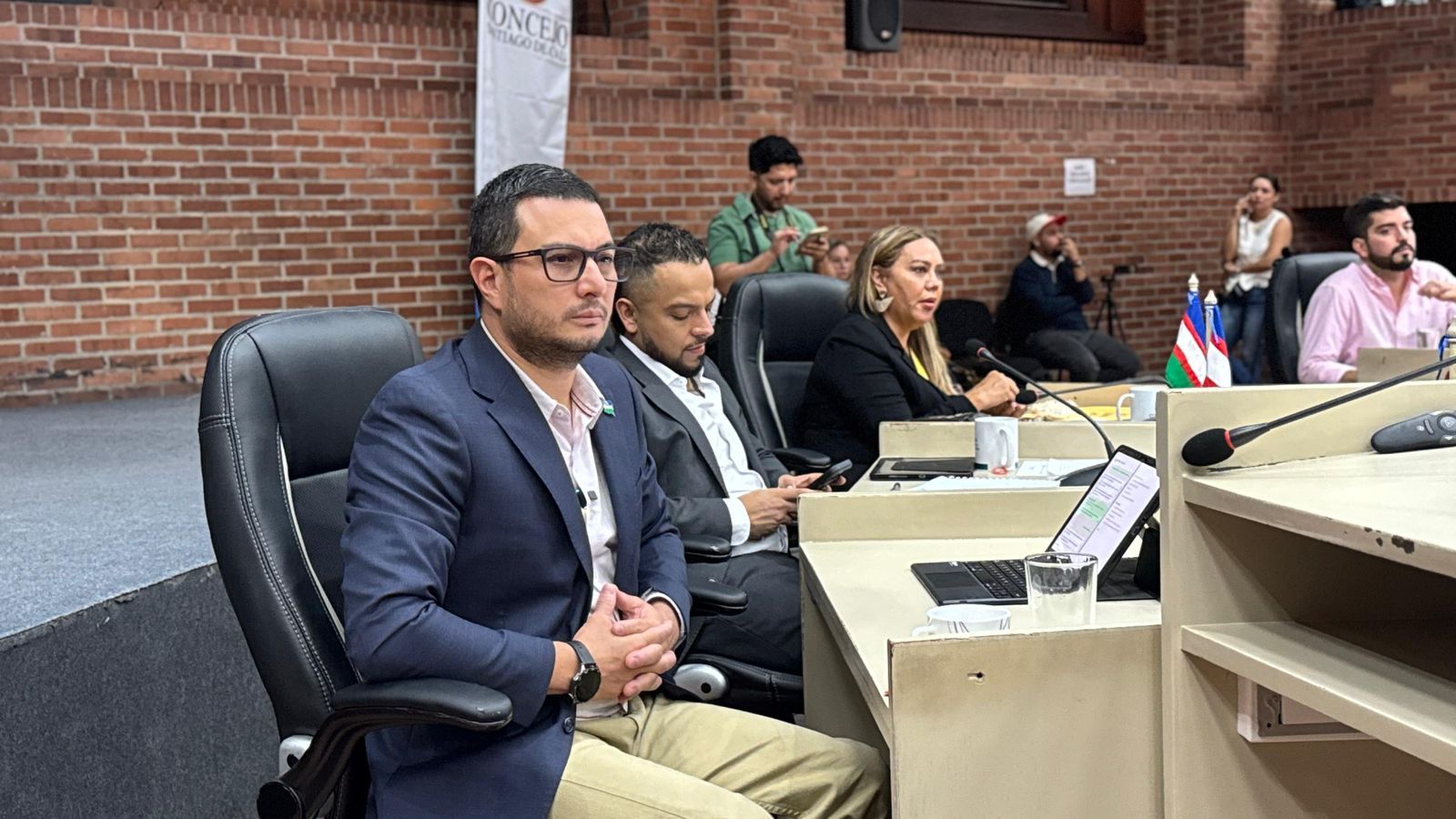 Crisis en manejo de residuos en Cali: concejales alertan limbo jurídico y falta de control