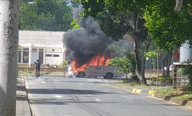 Ofrecen hasta $50 millones de recompensa tras atentado fallido que sacudió el sur de Cali