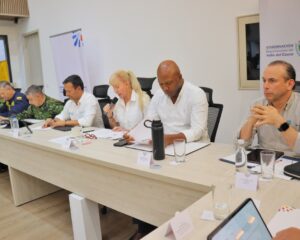 Recompensas de hasta $5.000 millones y refuerzo de 500 policías para enfrentar ataques en el Valle