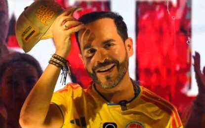 Juez ordena a Abelardo de la Espriella no usar la camiseta de la Selección Colombia en campaña