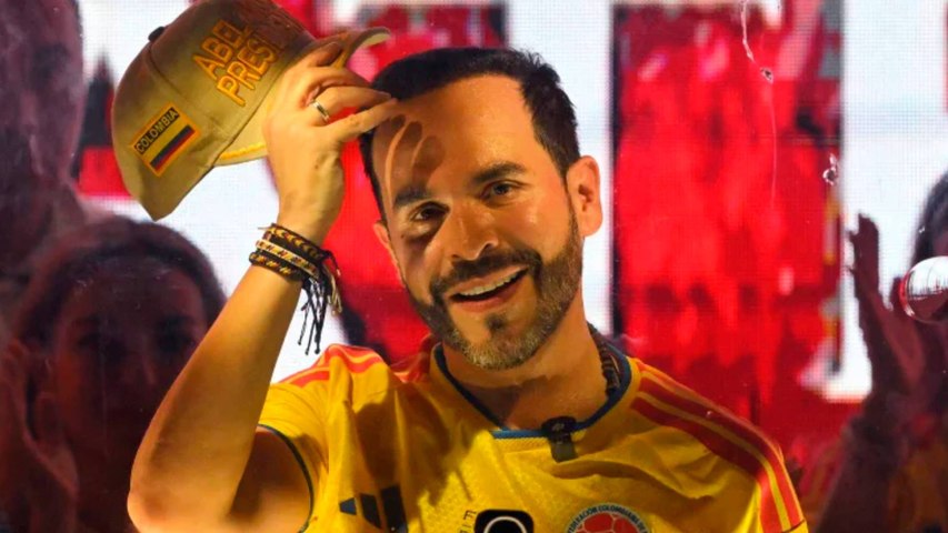 Juez ordena a Abelardo de la Espriella no usar la camiseta de la Selección Colombia en campaña