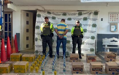 Cae cargamento de licor adulterado camuflado entre chatarra en el Valle