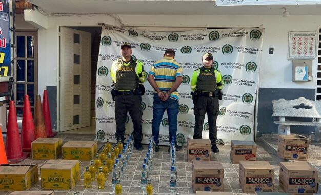 Cae cargamento de licor adulterado camuflado entre chatarra en el Valle